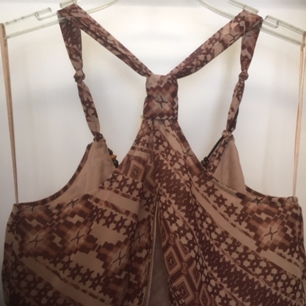 Guess Split Back Open Tank Top Euc - image 8